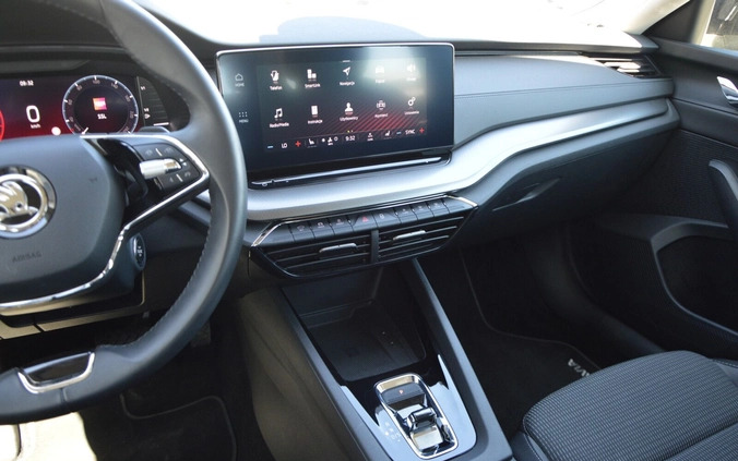 Skoda Octavia cena 109900 przebieg: 75411, rok produkcji 2021 z Dęblin małe 436